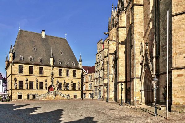 Rathaus mit Marienkirche und Marktplatz Osnabrück